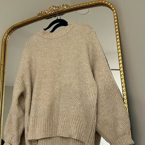 Time and Tru Cream Ribbed Crewneck Sweater